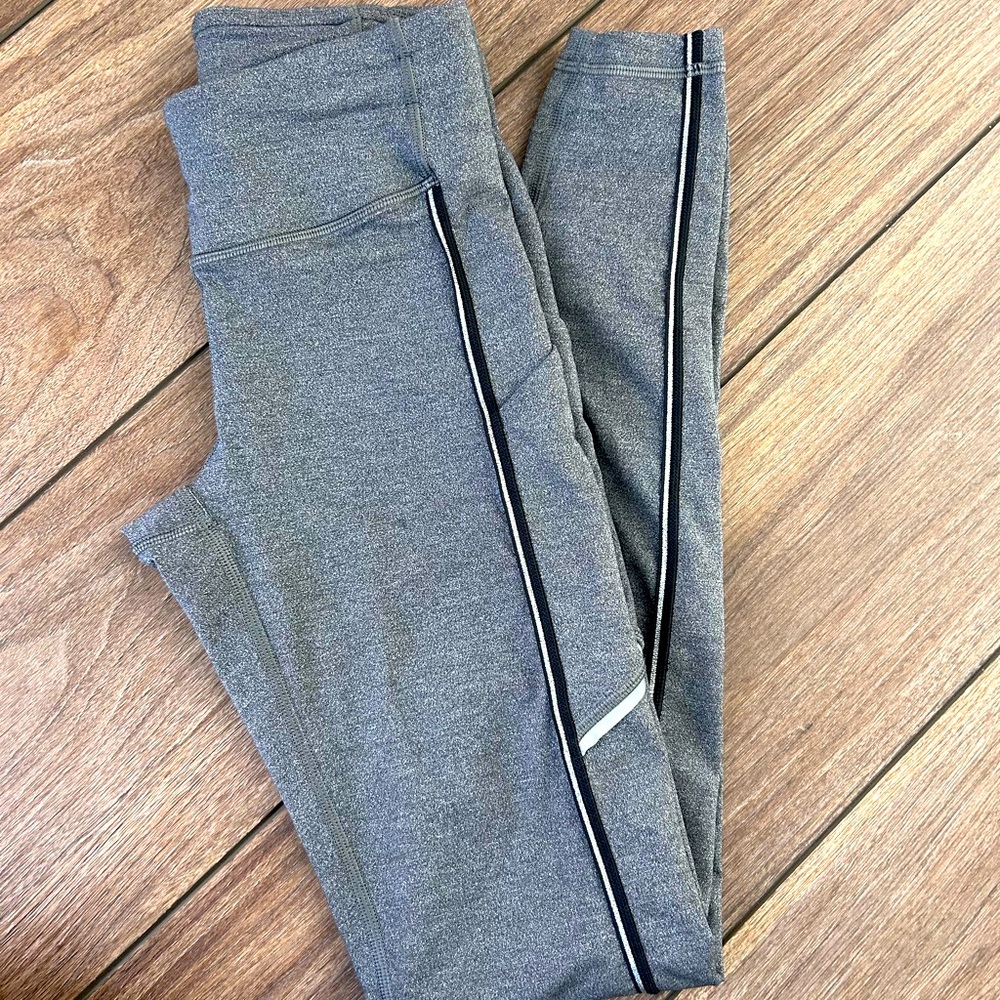 | Lululemon | Speed Up Metallic Tight 28”